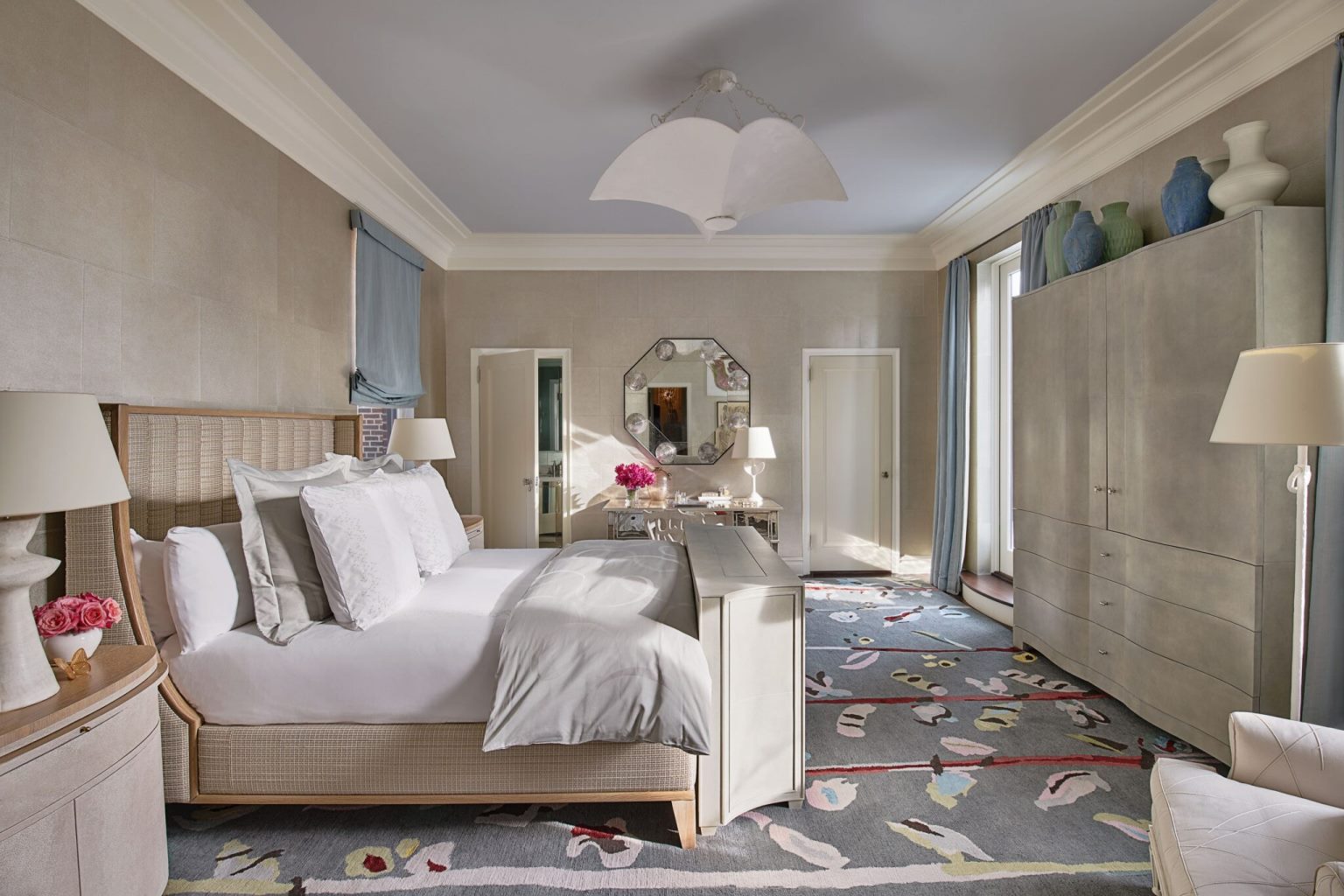 Bedroom with the hanging light