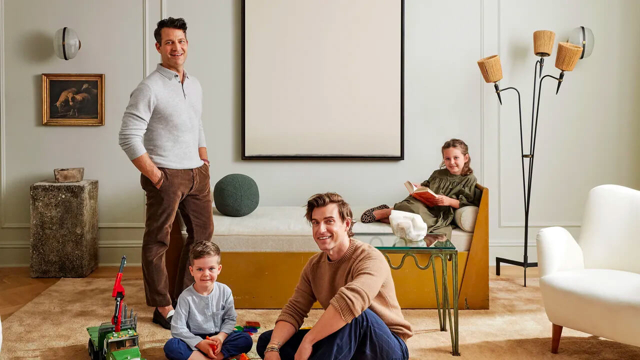 Nate Berkus and Jeremiah Brent with family