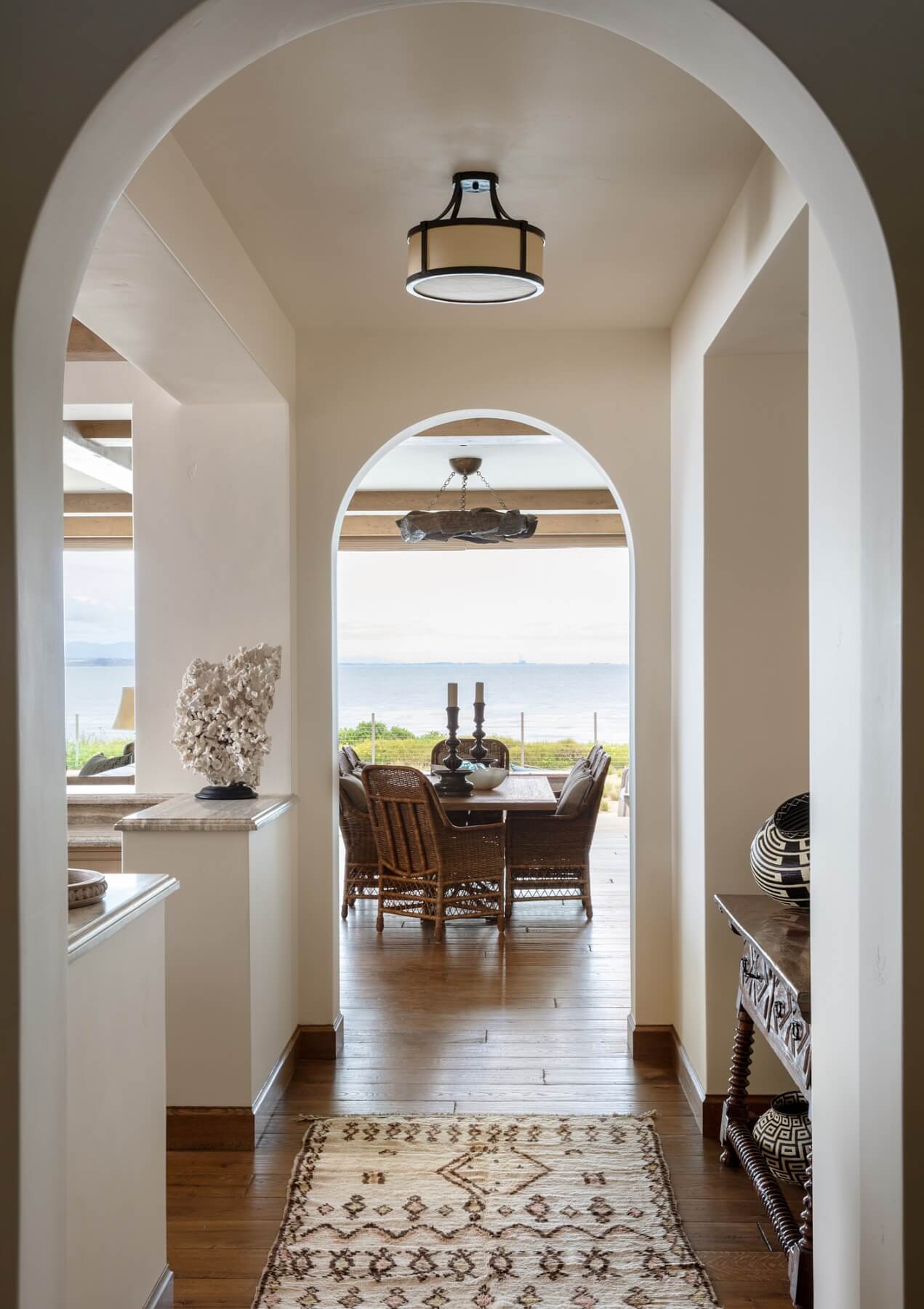 Hall before exiting to the terrace overlooking the sea